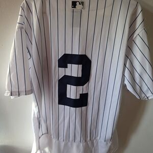 Nike Authentic Derek Jeter New York Yankees  Pinstripe Jersey #2 Size 40 M USA